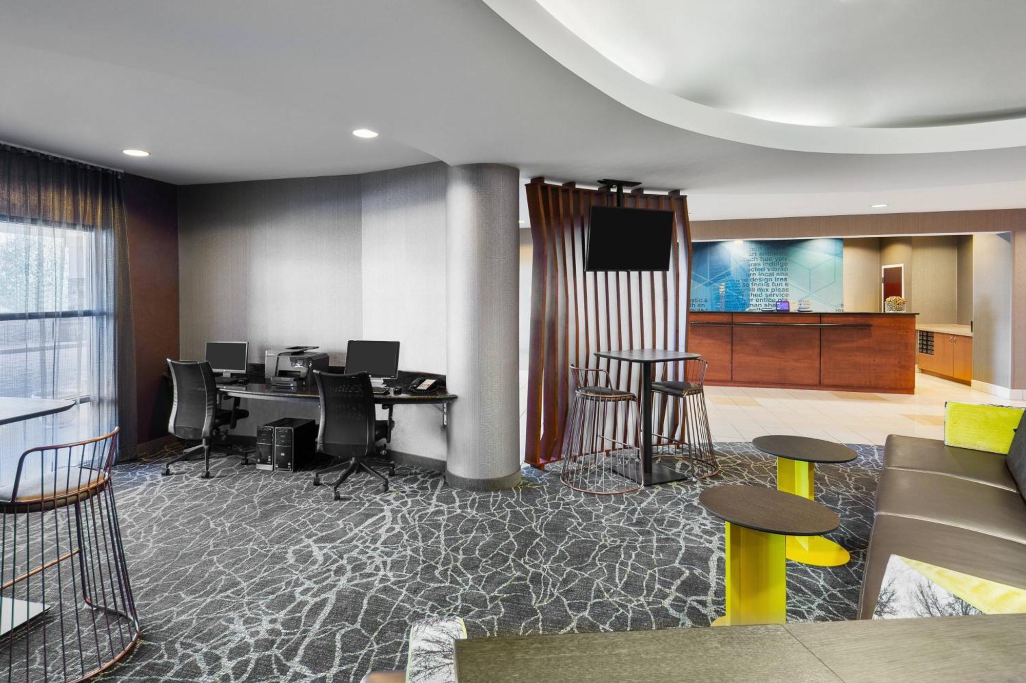 Springhill Suites By Marriott Wheeling Triadelphia Area Екстериор снимка